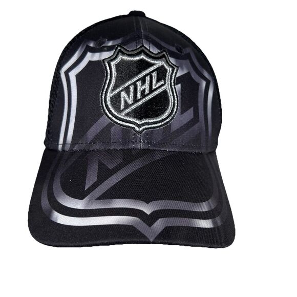 Reebok Other - Reebok NHL Hockey 2017 All-Star Game Los Angeles Black S/M Fitted Hat Cap